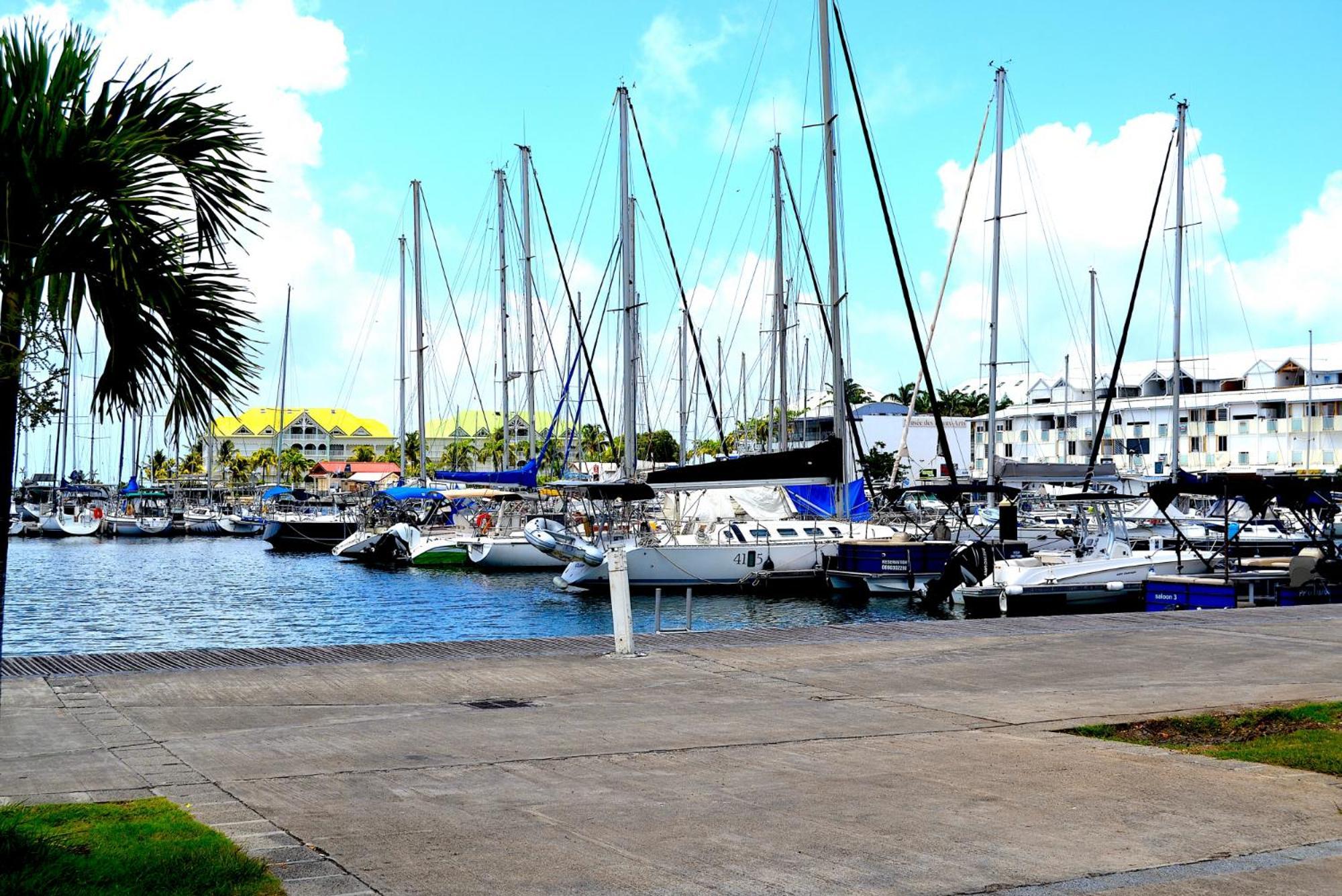 Ferienwohnung Galhy St'Dio - Saint-Francois Marina Exterior foto